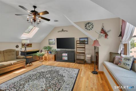 69 Ledgebrook Lane Middletown CT 06457