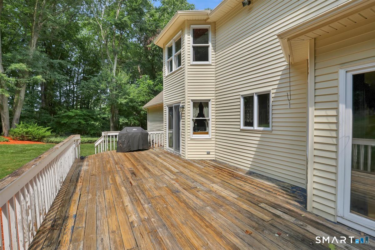69 Ledgebrook Lane Middletown CT 06457