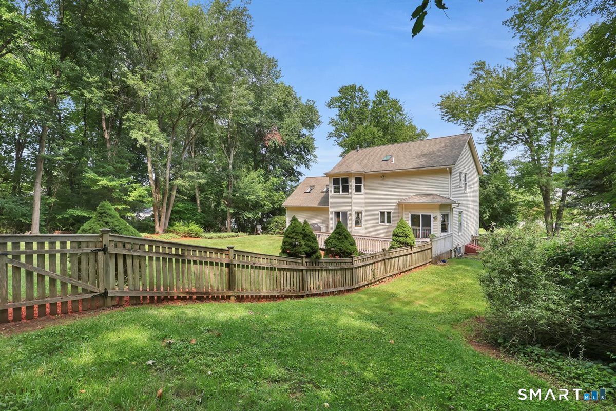 69 Ledgebrook Lane Middletown CT 06457