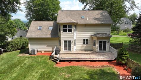 69 Ledgebrook Lane Middletown CT 06457