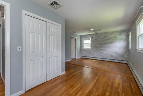 21 Brentwood Road New Milford CT 06776