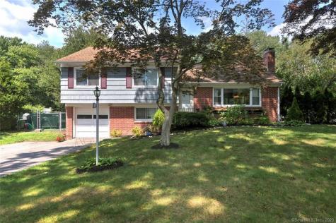 195 Cedarhurst Lane Milford CT 06461