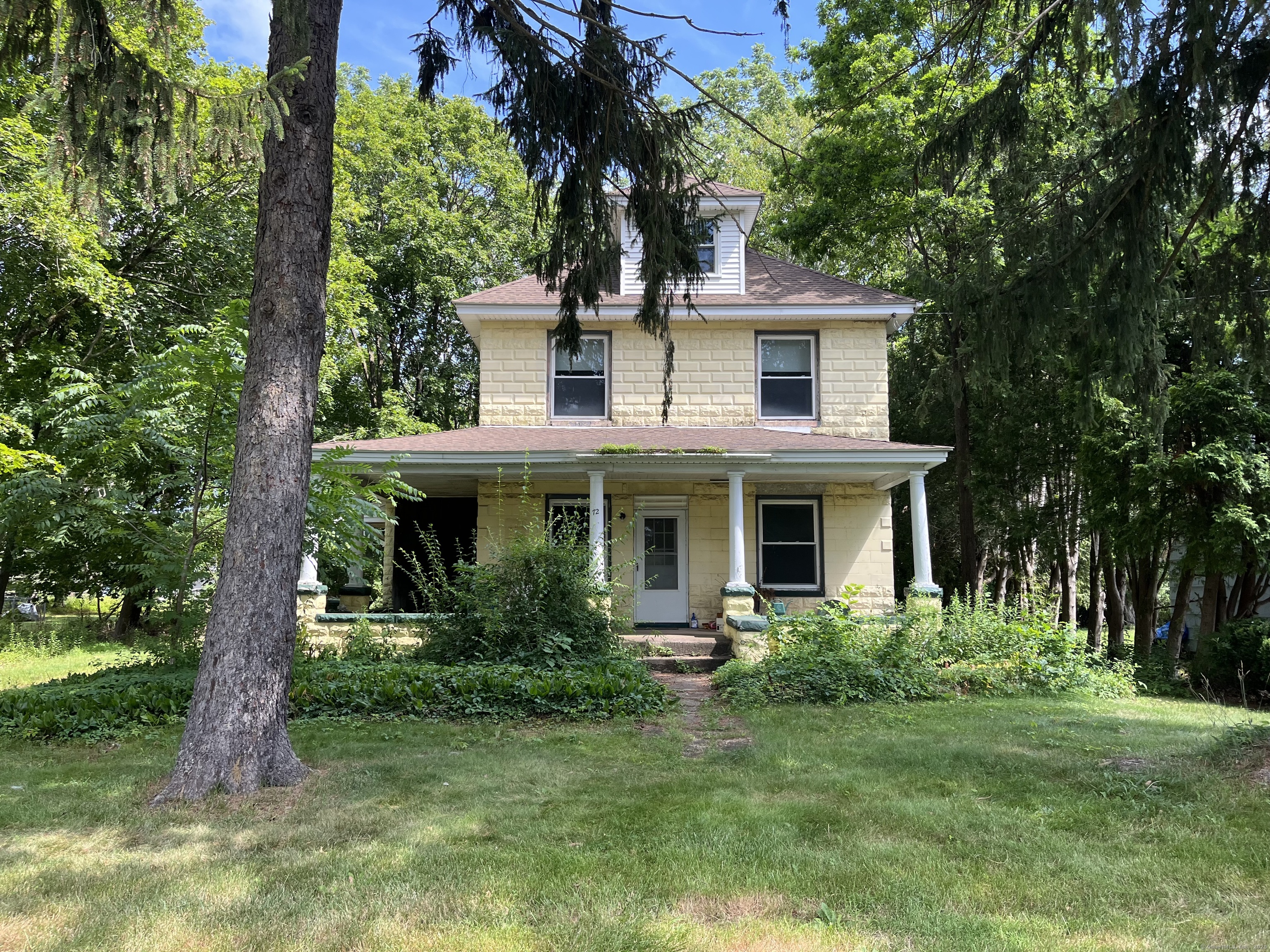 72 Cook Hill Road Cheshire CT 06410
