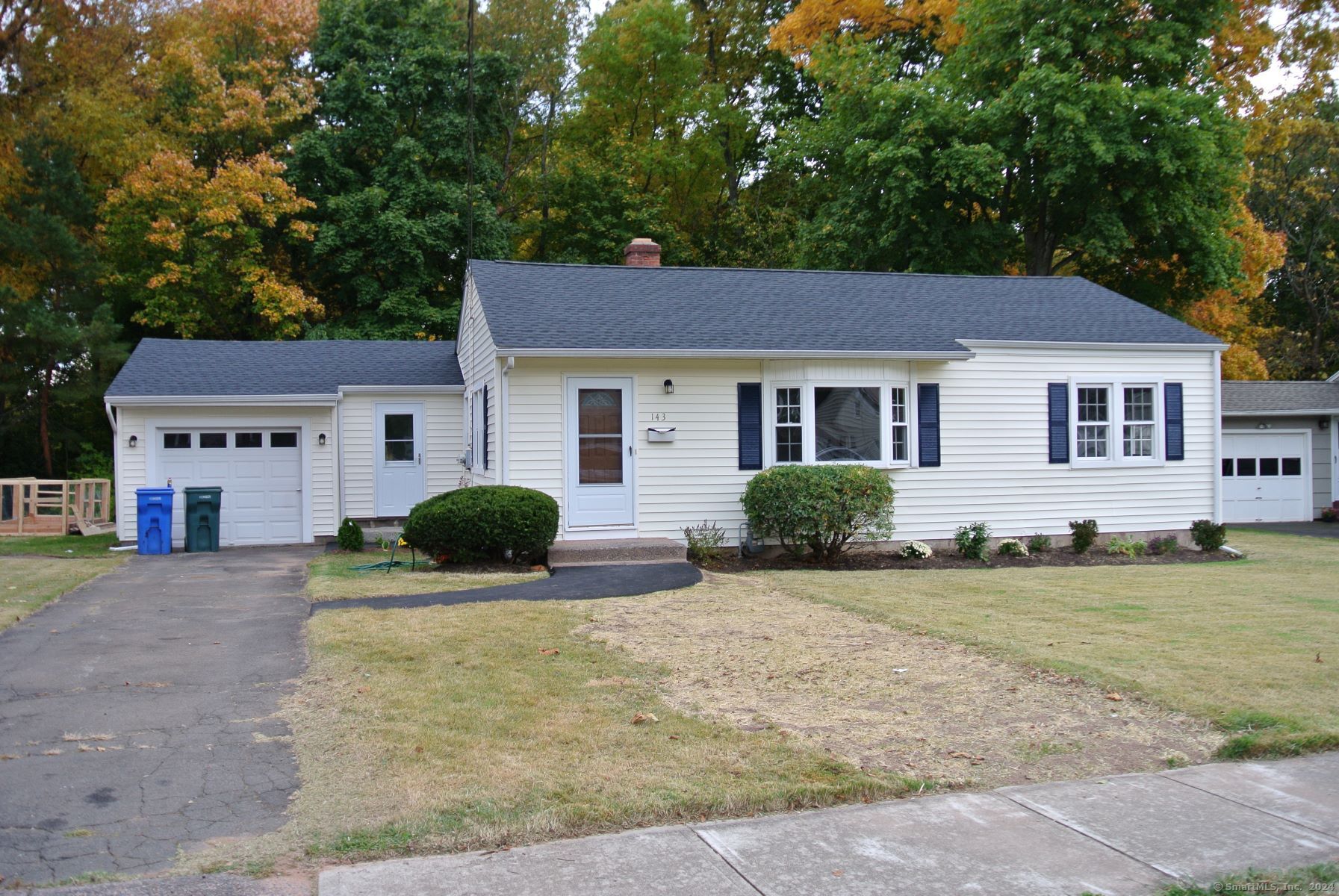 143 West Side Drive Hamden CT 06514