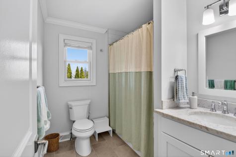 12 Howe Place Milford CT 06460