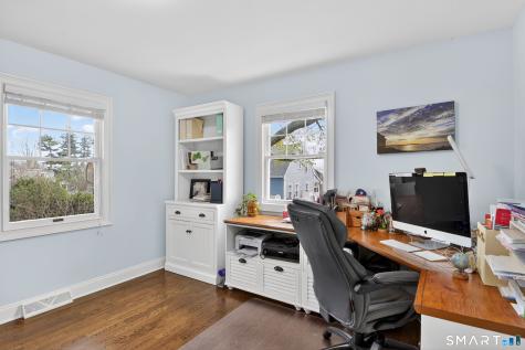 12 Howe Place Milford CT 06460