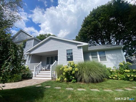 12 Howe Place Milford CT 06460