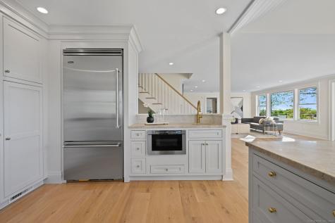 71 Peaceable Ridge Road Ridgefield CT 06877