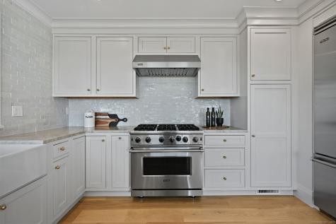71 Peaceable Ridge Road Ridgefield CT 06877