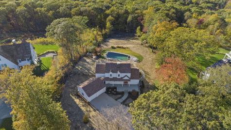 71 Peaceable Ridge Road Ridgefield CT 06877
