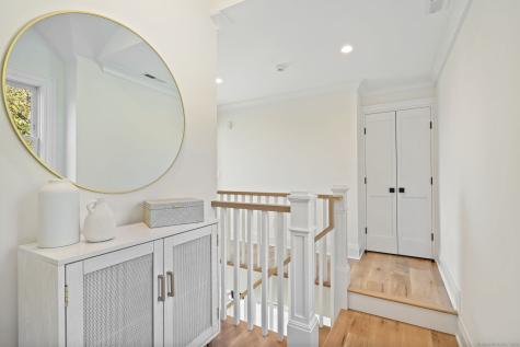 71 Peaceable Ridge Road Ridgefield CT 06877