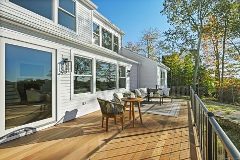 71 Peaceable Ridge Road Ridgefield CT 06877
