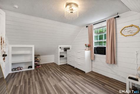 24 Bailey Avenue Wallingford CT 06492