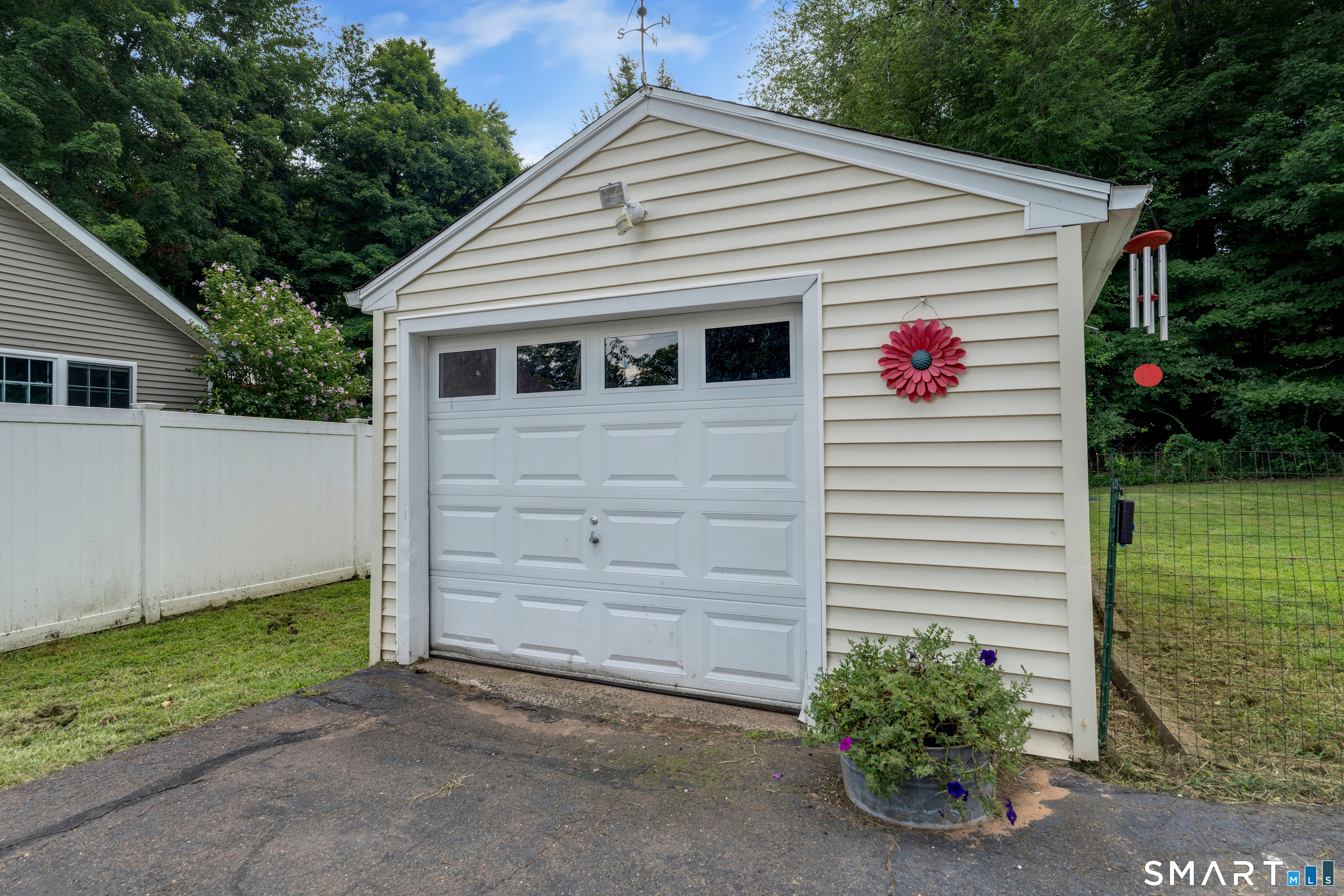 24 Bailey Avenue Wallingford CT 06492