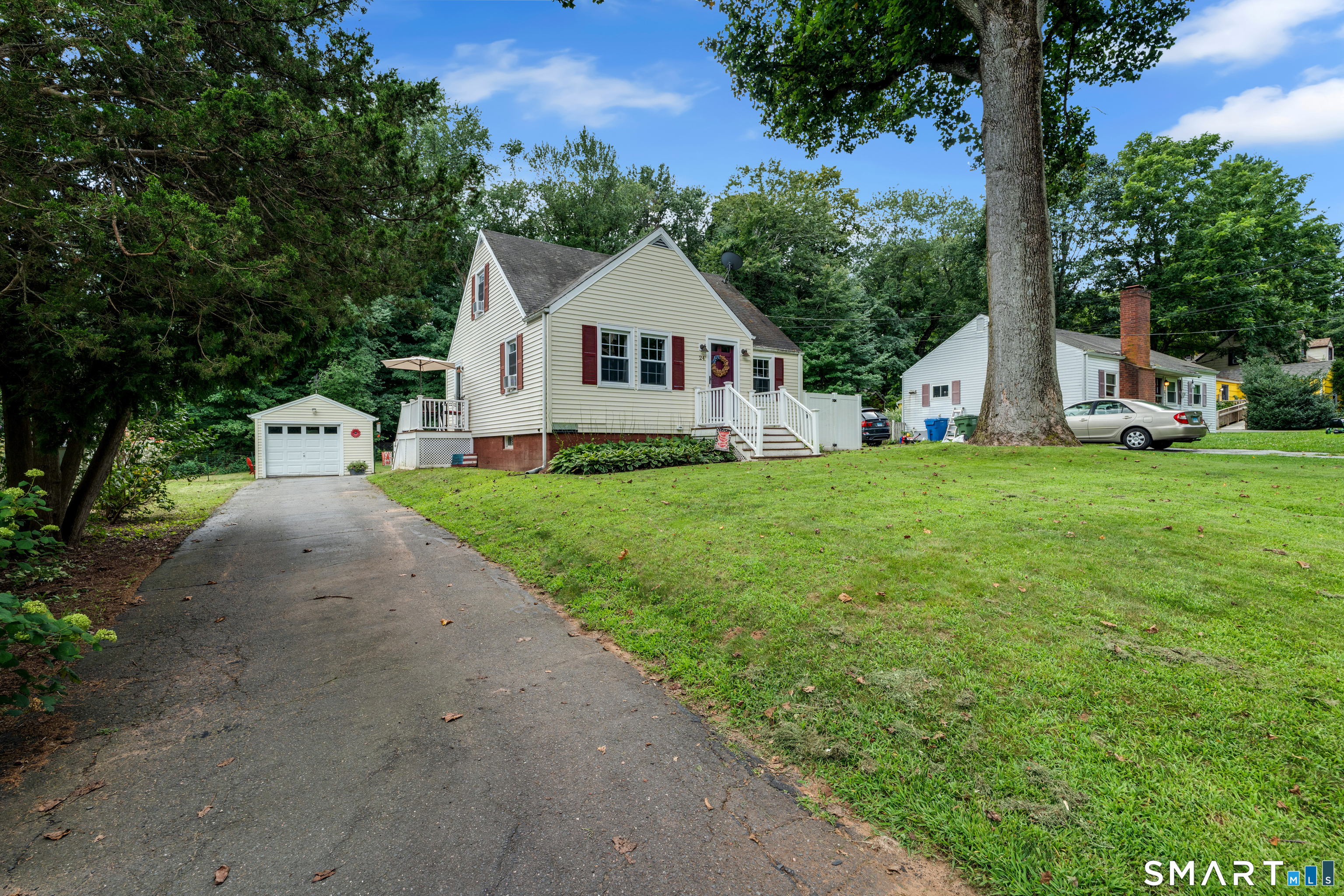 24 Bailey Avenue Wallingford CT 06492