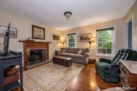 25 Madison Hollow Killingworth CT 06419