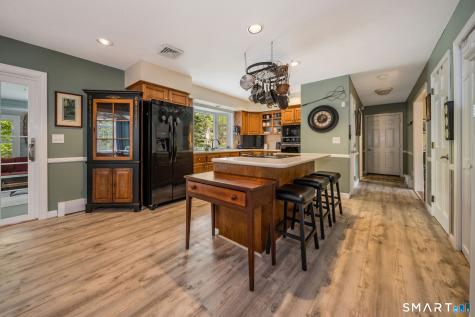25 Madison Hollow Killingworth CT 06419