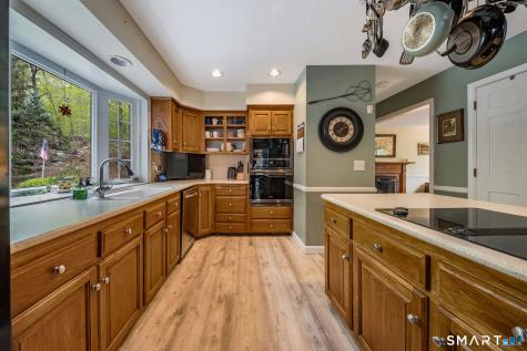 25 Madison Hollow Killingworth CT 06419
