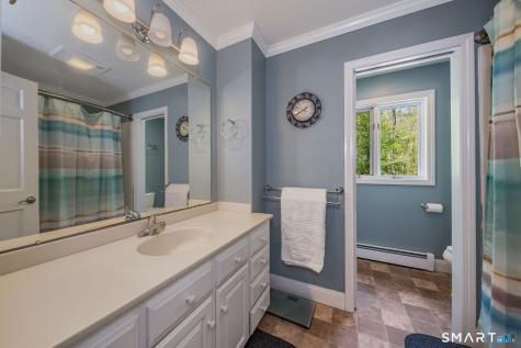 25 Madison Hollow Killingworth CT 06419
