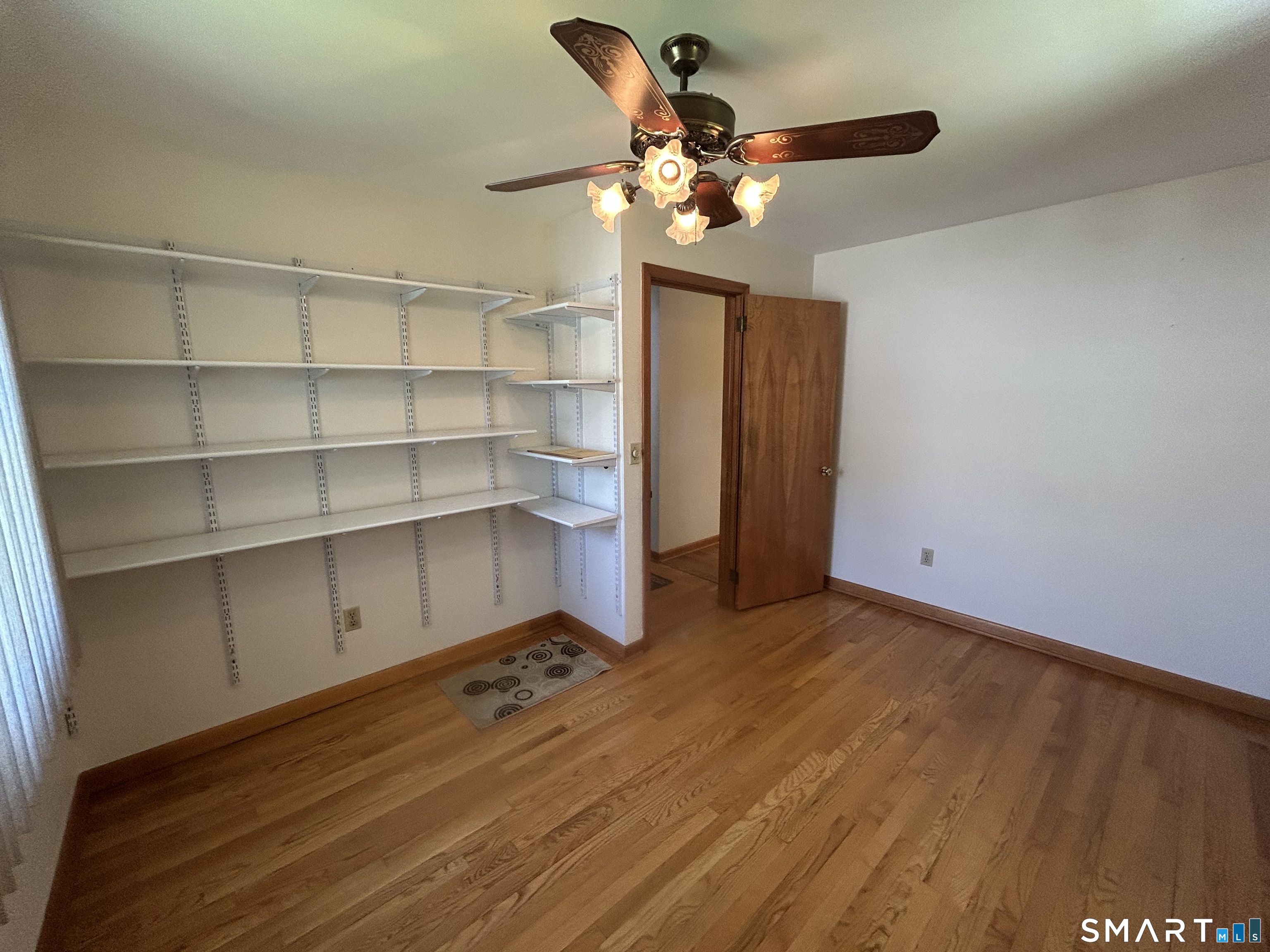 13 Walnut Lane Wallingford CT 06492