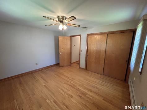 13 Walnut Lane Wallingford CT 06492