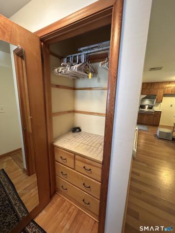 13 Walnut Lane Wallingford CT 06492