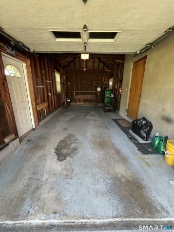 13 Walnut Lane Wallingford CT 06492