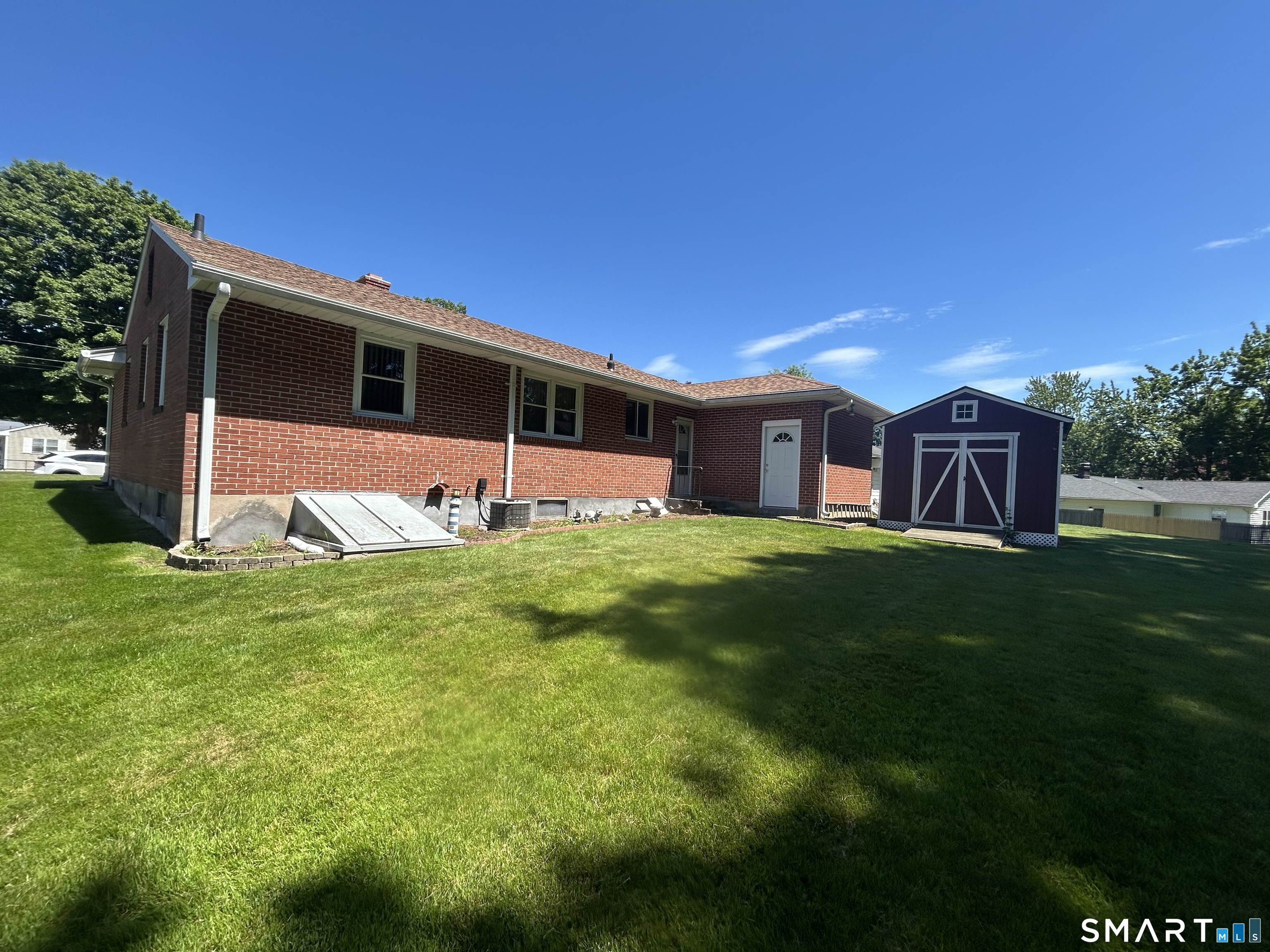 13 Walnut Lane Wallingford CT 06492