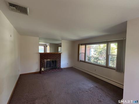 13 Walnut Lane Wallingford CT 06492