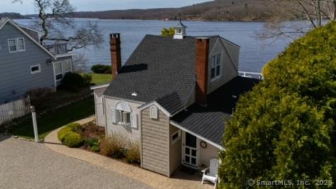 26 Bluff West Road Ledyard CT 06335