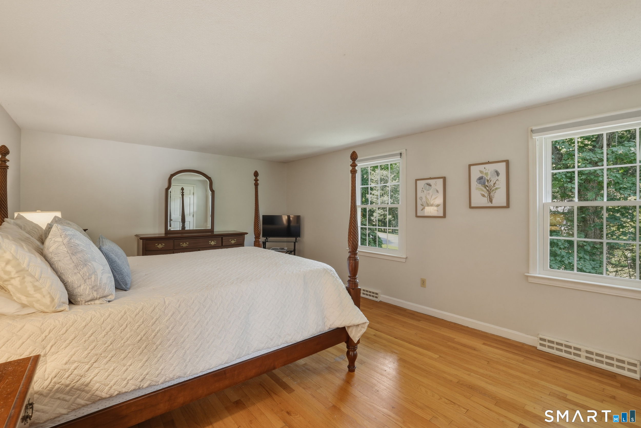 14 High Hill Road Canton CT 06019