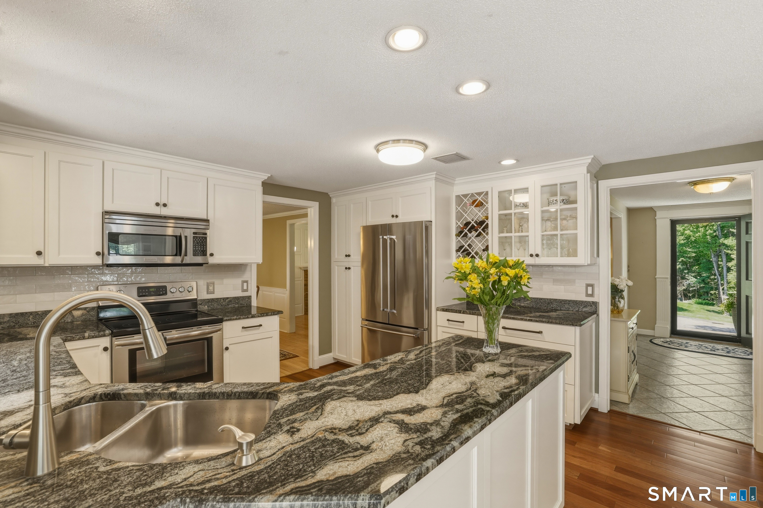 14 High Hill Road Canton CT 06019