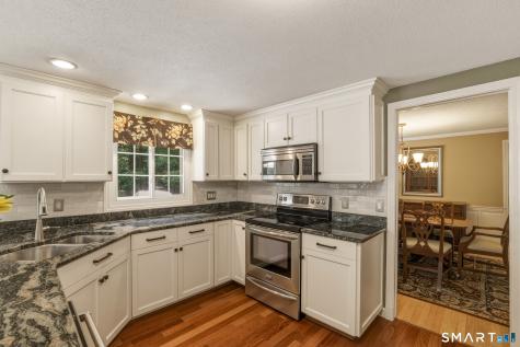 14 High Hill Road Canton CT 06019
