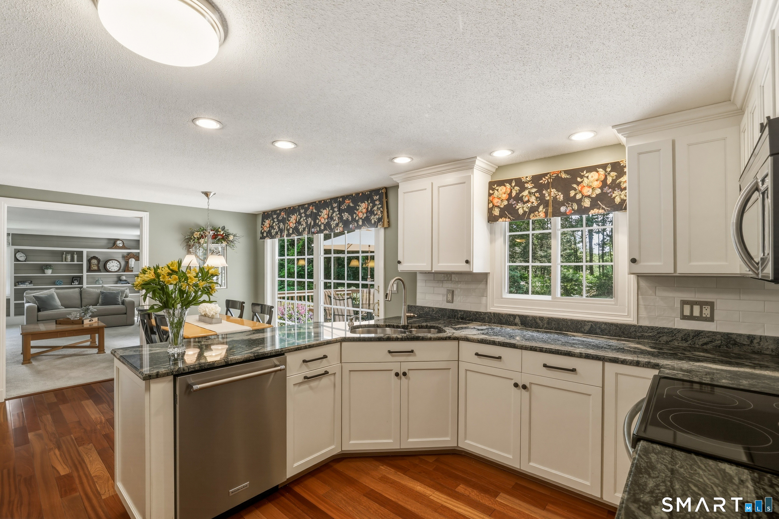 14 High Hill Road Canton CT 06019