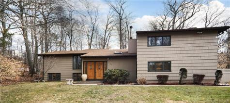 94 Braeside Drive Hamden CT 06514