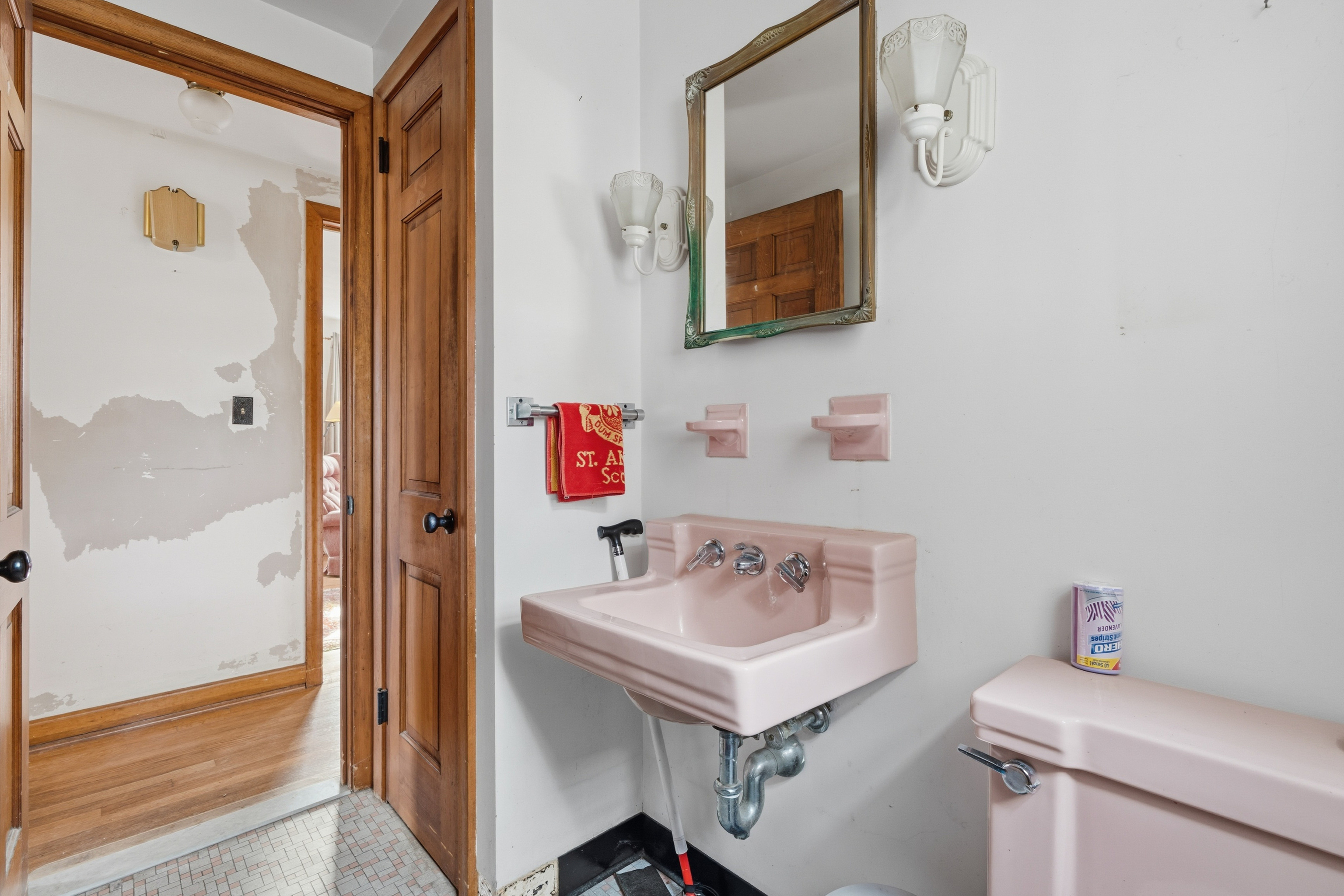 43 Dudley Road Wethersfield CT 06109