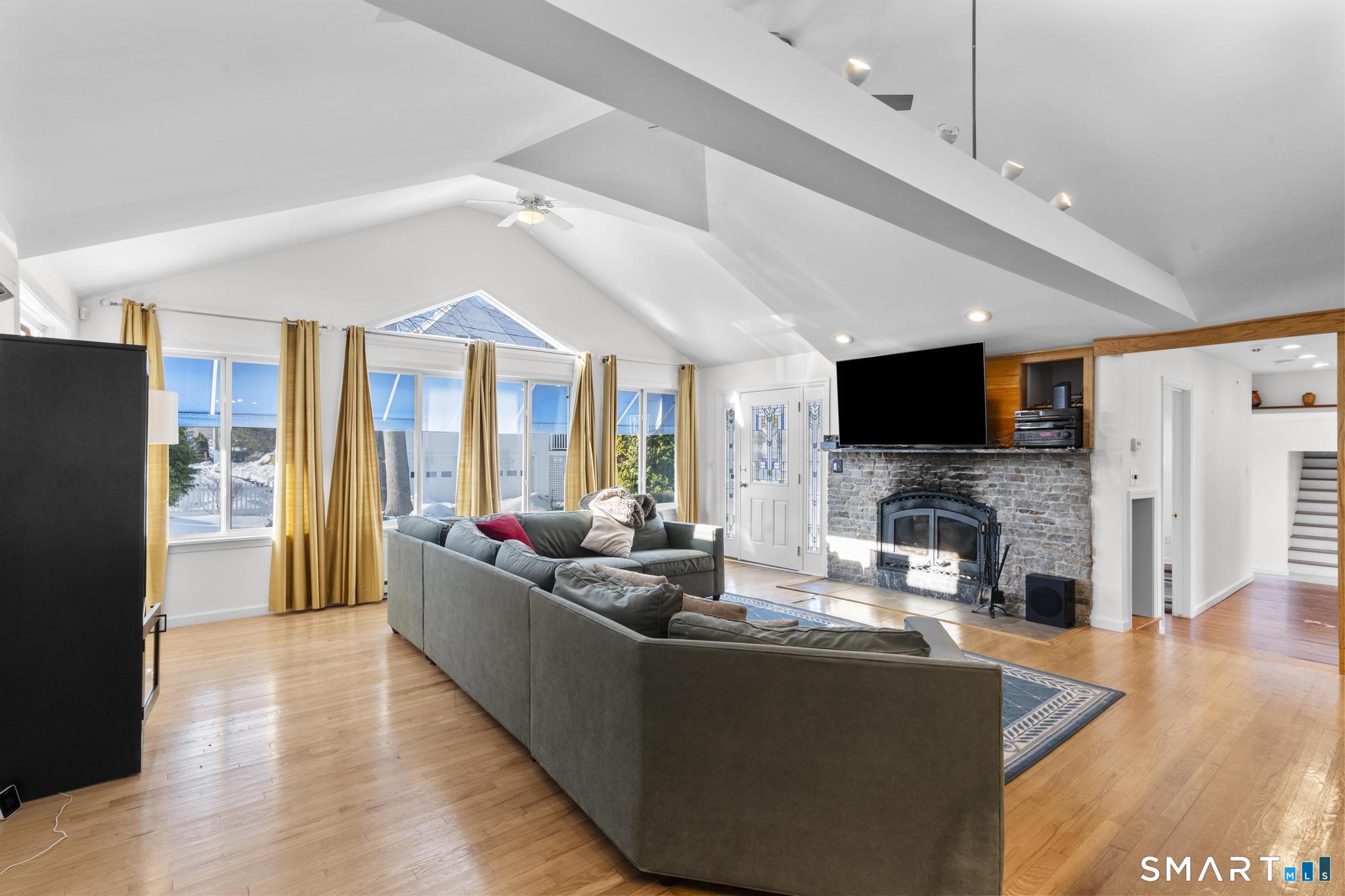 231 Pawson Road Branford CT 06405