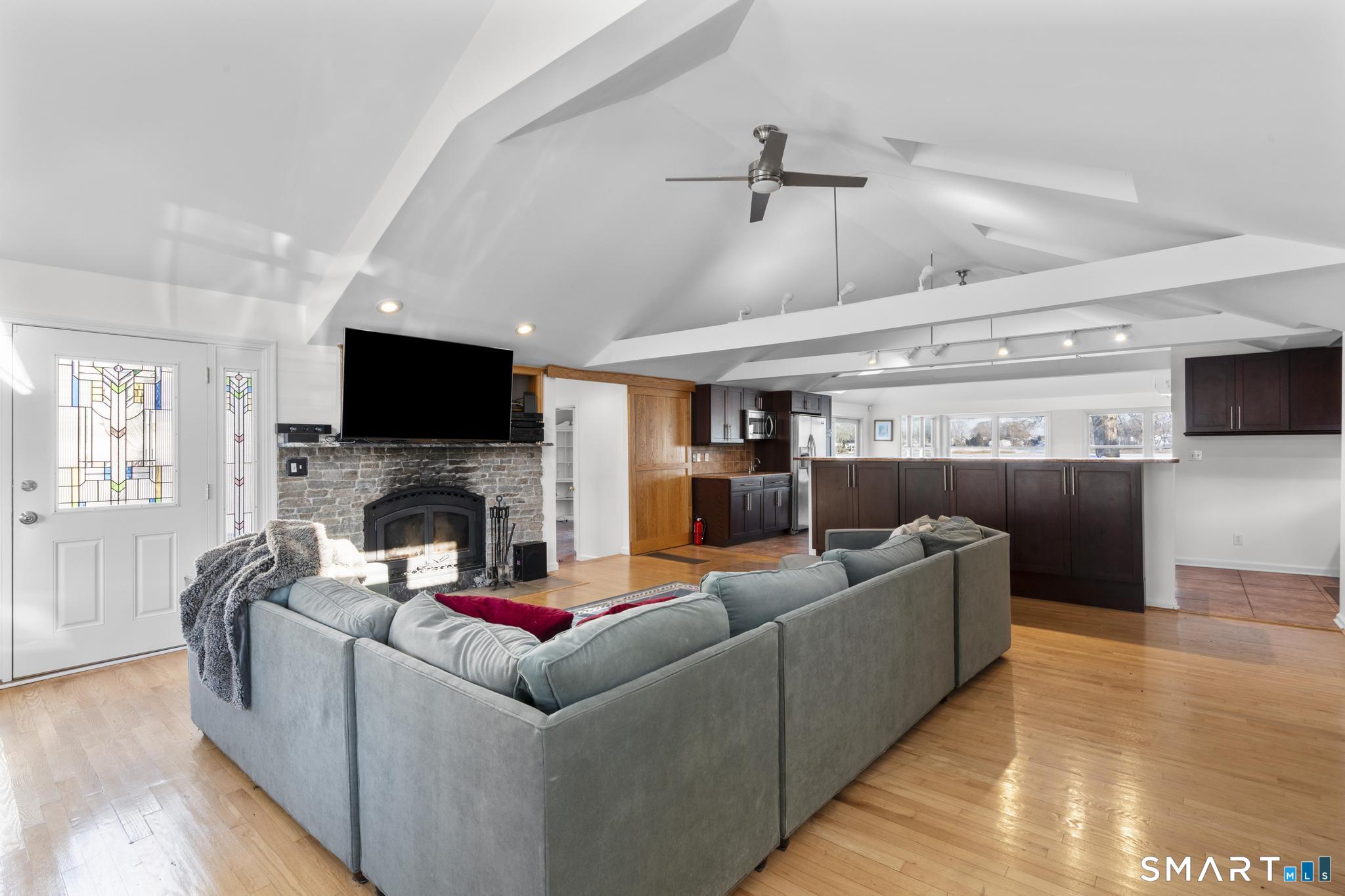 231 Pawson Road Branford CT 06405