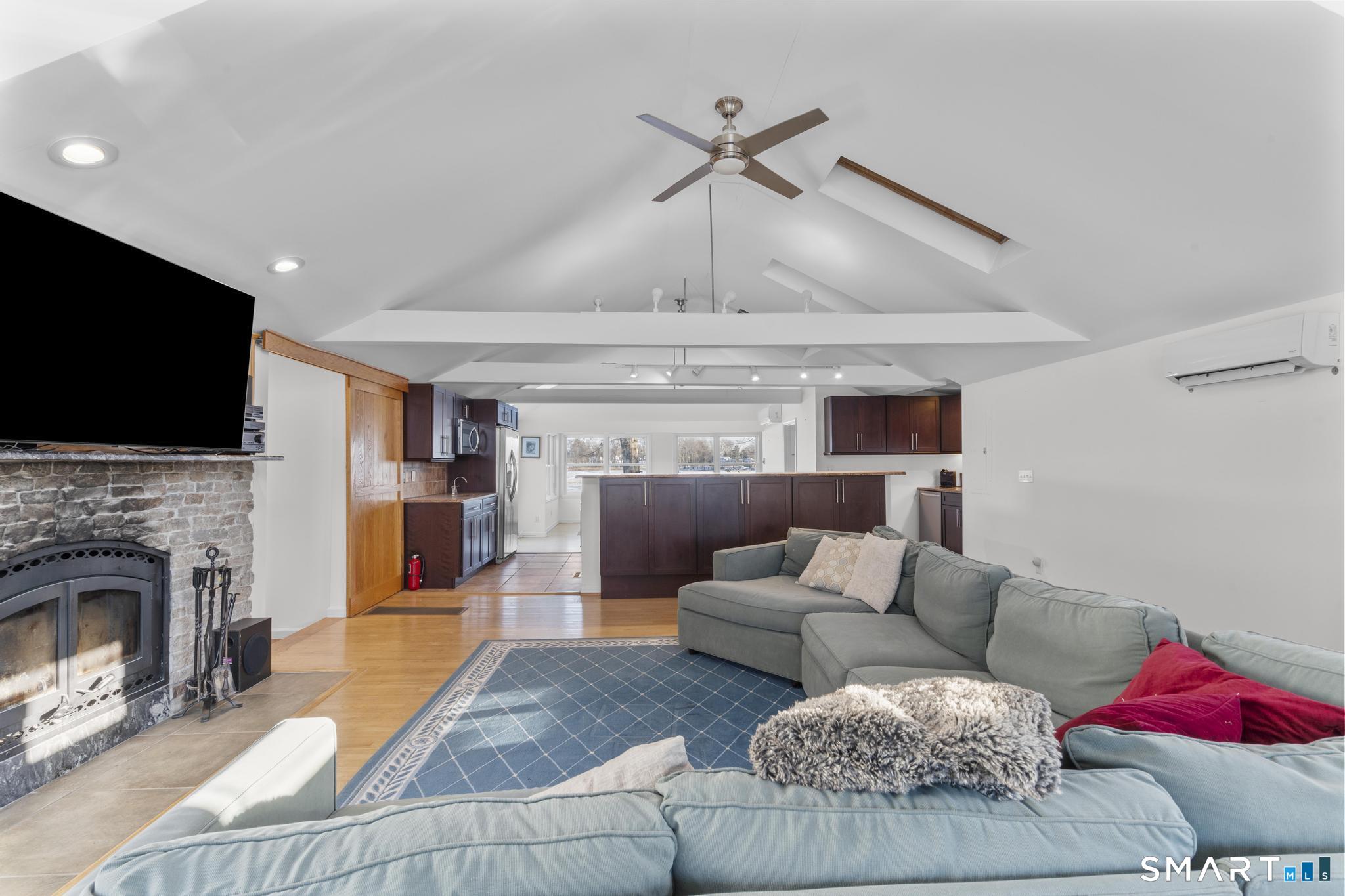 231 Pawson Road Branford CT 06405