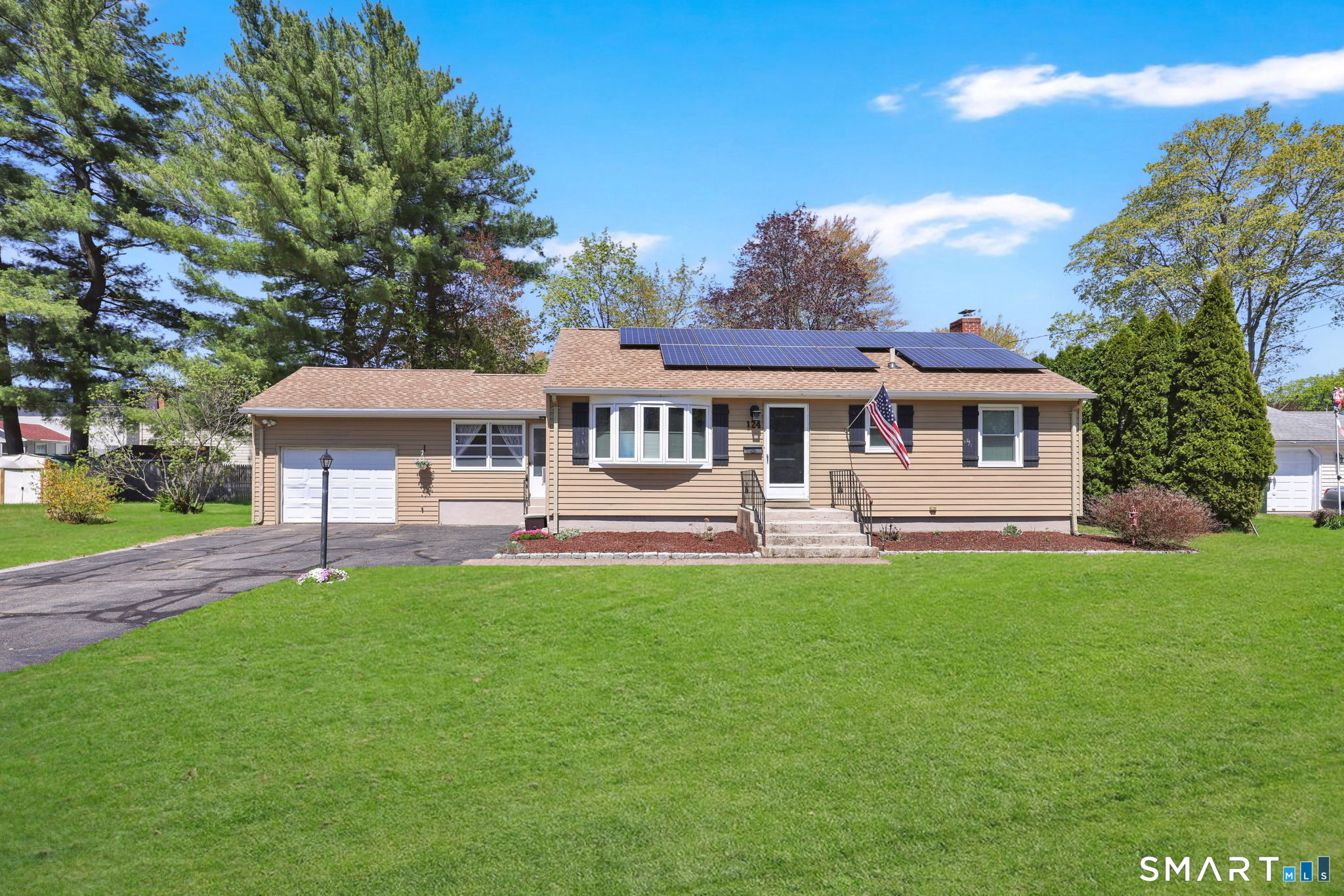 124 Lydall Road East Hartford CT 06118