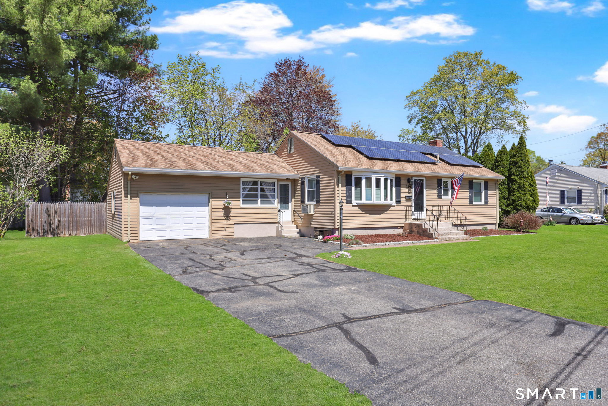 124 Lydall Road East Hartford CT 06118