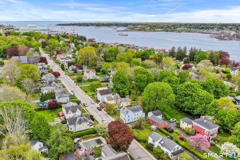 95 Monument Street Groton CT 06340