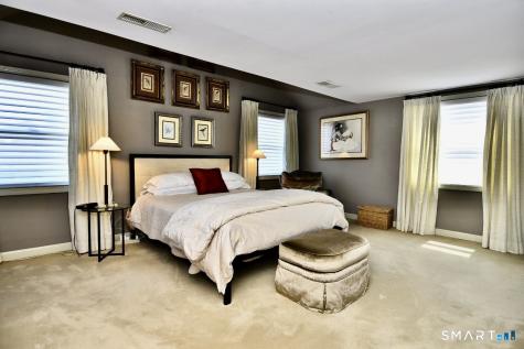 12 Norwood Avenue Milford CT 06460