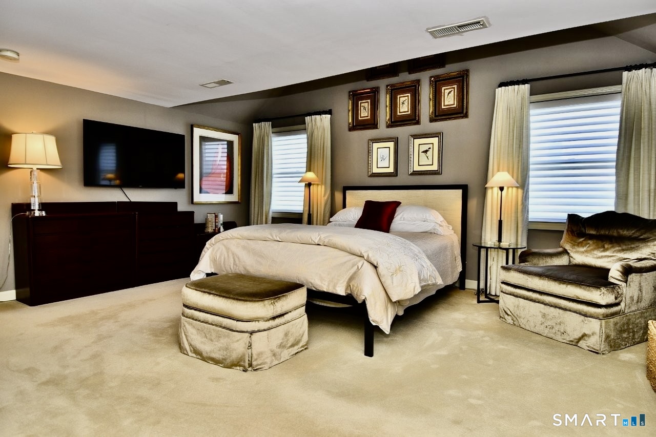 12 Norwood Avenue Milford CT 06460