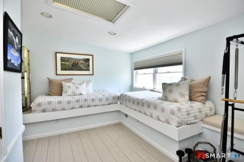 12 Norwood Avenue Milford CT 06460