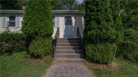 921 Lakeside Road Southbury CT 06488