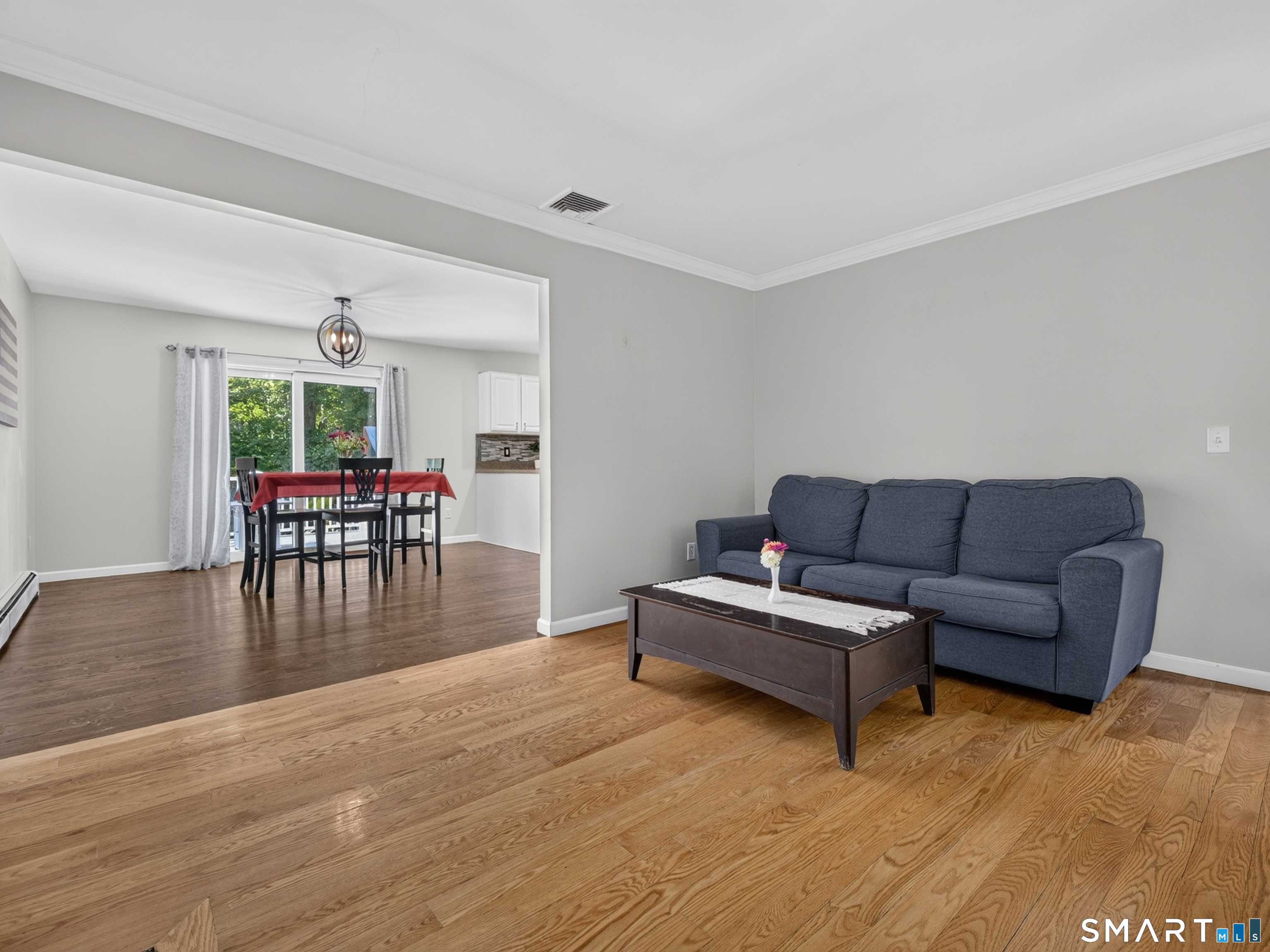 589 Town Street East Haddam CT 06423