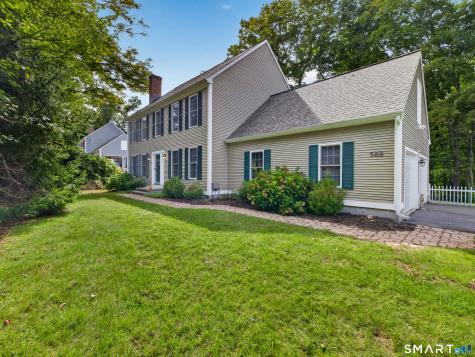 589 Town Street East Haddam CT 06423