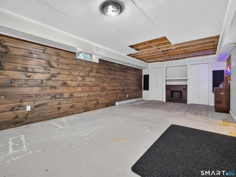589 Town Street East Haddam CT 06423
