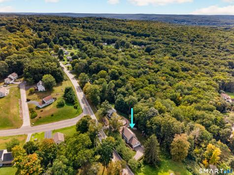 589 Town Street East Haddam CT 06423